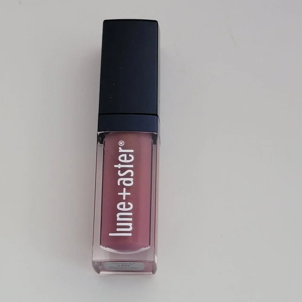 Lune + Aster CEO Lipgloss Vitamin C and Vitamin E Red Pink Gloss NEW